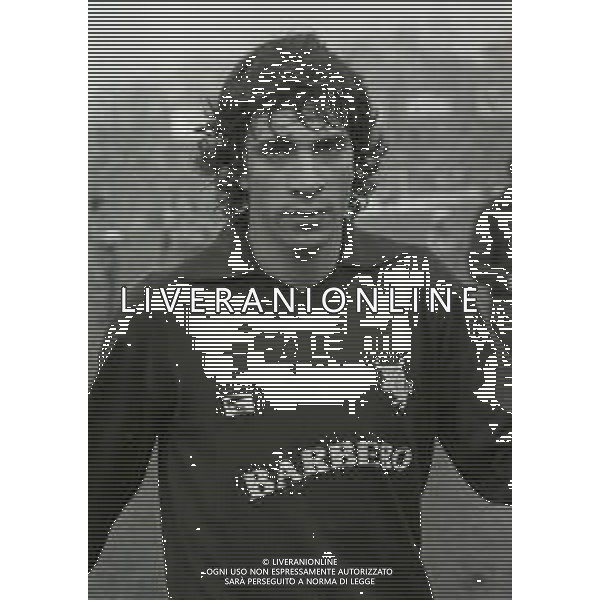 RETROSPETTIVA GIOVANNI FRANCINI CALCIATORE NELLA FOTO GIOVANNI FRANCINI CON LA MAGLIA DEL TORINO CALCIO NELL\'ANNO 1981-1982 AG ALDO LIVERANI SAS