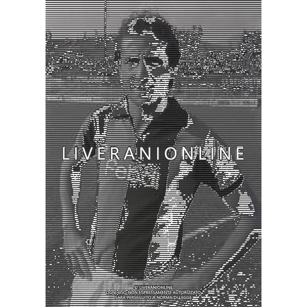 RETROSPETTIVA DANILO PILEGGI CALCIATORE NELLA FOTO DANILO PILEGGI CON LA MAGLIA DEL BOLOGNA CALCIO 1981-1982 AG ALDO LIVERANI SAS