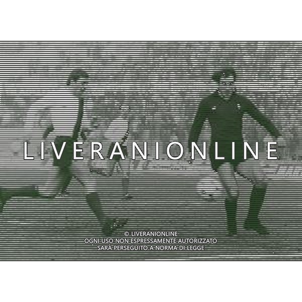 RETROSPETTIVA KLAUS BACHLECHNER CALCIATORE NELLA FOTO KLAUS BACHLECHNER CON LA MAGLIA DEL BOLOGNA CALCIO AG ALDO LIVERANI SAS