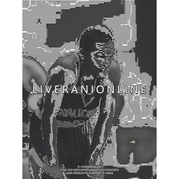 RETROSPETTIVA ELVIS ROLLE BASKET NELLA FOTO ELVIS ROLLE CON LA MAGLIA DELLA SINUDYNE BASKET BOLOGNA NELL\'ANNO 1982 AG ALDO LIVERANI SAS