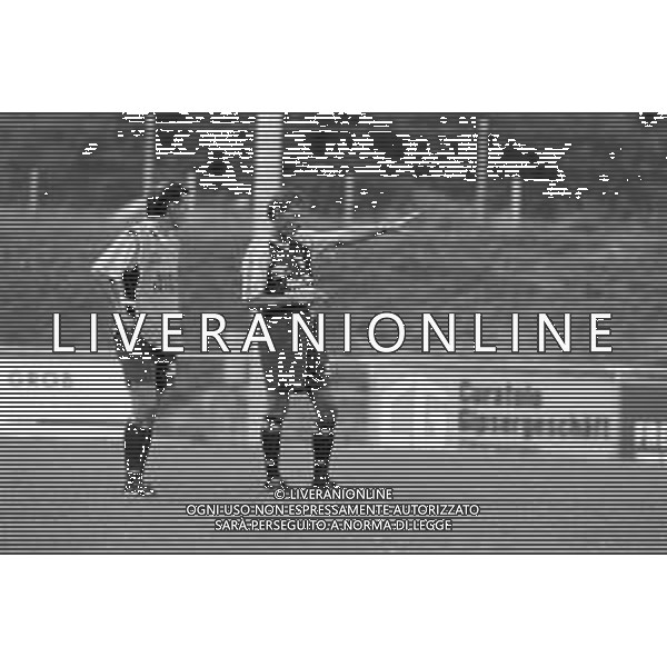 RETROSPETTIVA ZDENEK ZEMAN ALLENATORE DELLA LAZIO CAMPIONATO CALCIO SERIE A 1994-1995 NELLA FOTO DURANTE L\'ALLENAMENTO CON ROBERTO CRAVERO ©Archivio Giovanni Liverani/AGENZIA ALDO LIVERANI SAS