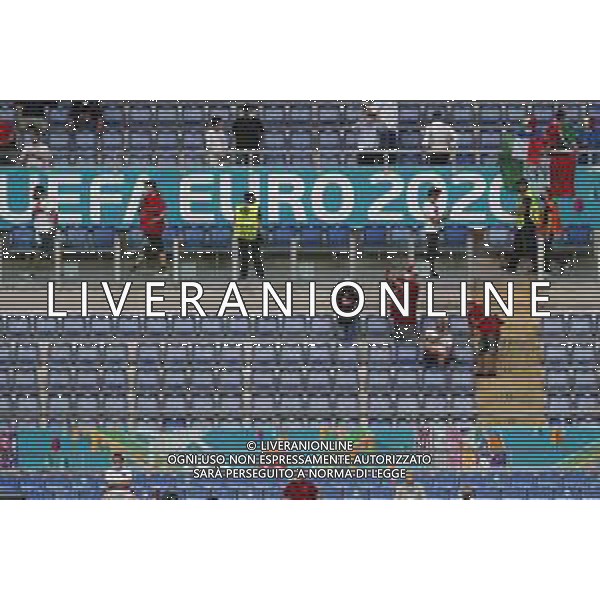 Campionato Europeo UEFA EURO 2020 gara d\'apertura TURCHIA vs ITALIA - 04/06/2021 - nella foto: tifosi ©Claudio Zamagni/Agenzia Aldo Liverani s.a.s. during European UEFA Championship - UEFA Euro 2020 soccer match between Turkey and Italy at Olympic Stadium in Rome on June 11 2021 photo credit by Claudio Zamagni/Aldo Liverani Photo Agency/AGENZIA ALDO LIVERANI SAS