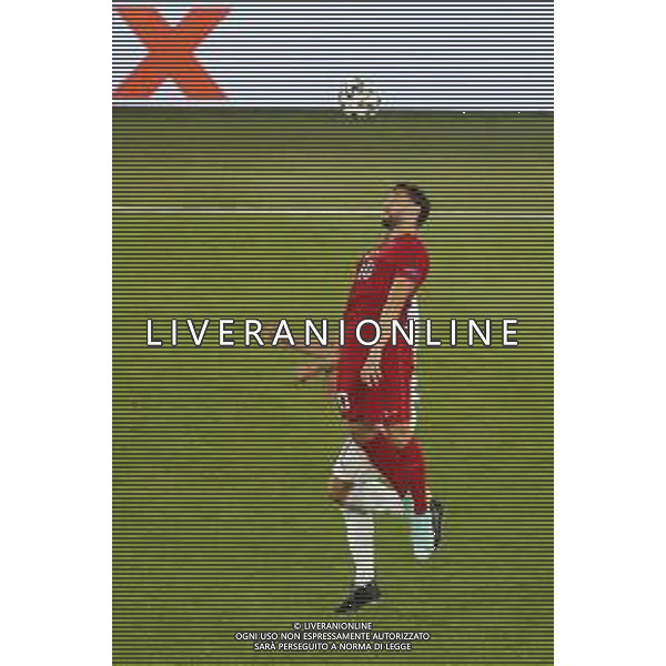 Campionato Europeo UEFA EURO 2020 gara d\'apertura TURCHIA vs ITALIA - 04/06/2021 - nella foto: Hakan Calhanoglu(Turchia) ©Claudio Zamagni/Agenzia Aldo Liverani s.a.s. Hakan Çalhano?lu(Turchia) during European UEFA Championship - UEFA Euro 2020 soccer match between Turkey and Italy at Olympic Stadium in Rome on June 11 2021 photo credit by Claudio Zamagni/Aldo Liverani Photo Agency/AGENZIA ALDO LIVERANI SAS