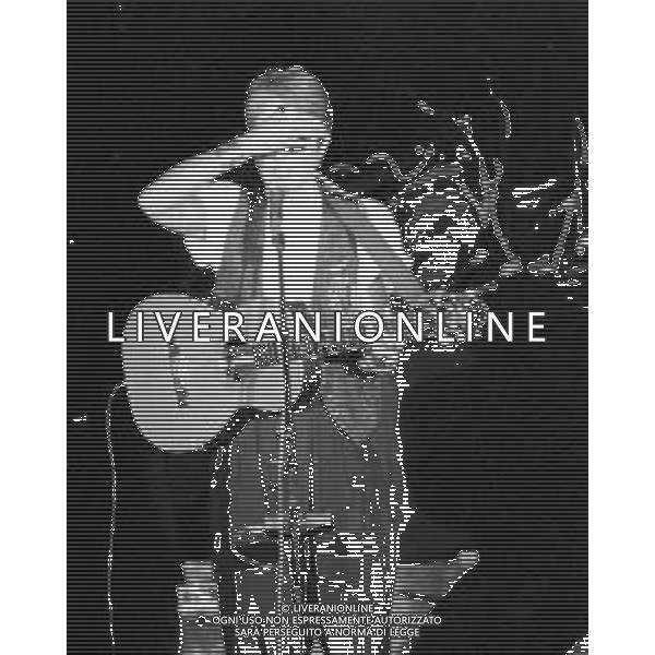 RETROSPETTIVA JOAN BAEZ CANTANTE IN CONCERTO NELL\'ANNO 1990 ©Archivio Giovanni Liverani / AGENZIA ALDO LIVERANI SAS
