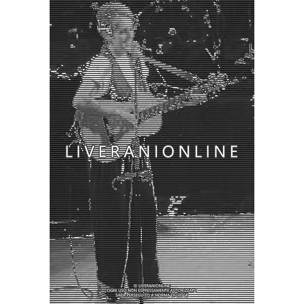 RETROSPETTIVA JOAN BAEZ CANTANTE IN CONCERTO NELL\'ANNO 1990 ©Archivio Giovanni Liverani / AGENZIA ALDO LIVERANI SAS