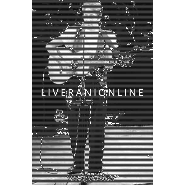 RETROSPETTIVA JOAN BAEZ CANTANTE IN CONCERTO NELL\'ANNO 1990 ©Archivio Giovanni Liverani / AGENZIA ALDO LIVERANI SAS