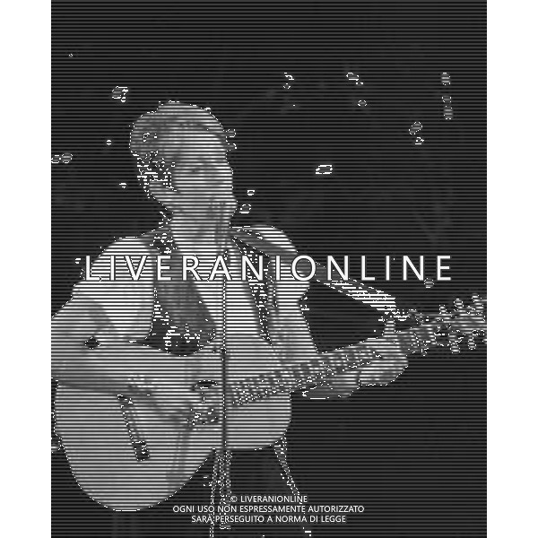RETROSPETTIVA JOAN BAEZ CANTANTE IN CONCERTO NELL\'ANNO 1990 ©Archivio Giovanni Liverani / AGENZIA ALDO LIVERANI SAS