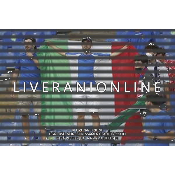 Campionato Europeo UEFA EURO 2020 gara del gruppo A ITALIA vs SVIZZERA del 16/06/2021 - nella foto: tifosi italia ©Claudio Zamagni/Agenzia Aldo Liverani s.a.s. during European UEFA Championship - UEFA Euro 2020 soccer match between Italy and Switzerland Olympic Stadium in Rome on June 16 2021 photo credit by Claudio Zamagni/Aldo Liverani Photo Agency/AGENZIA ALDO LIVERANI SAS