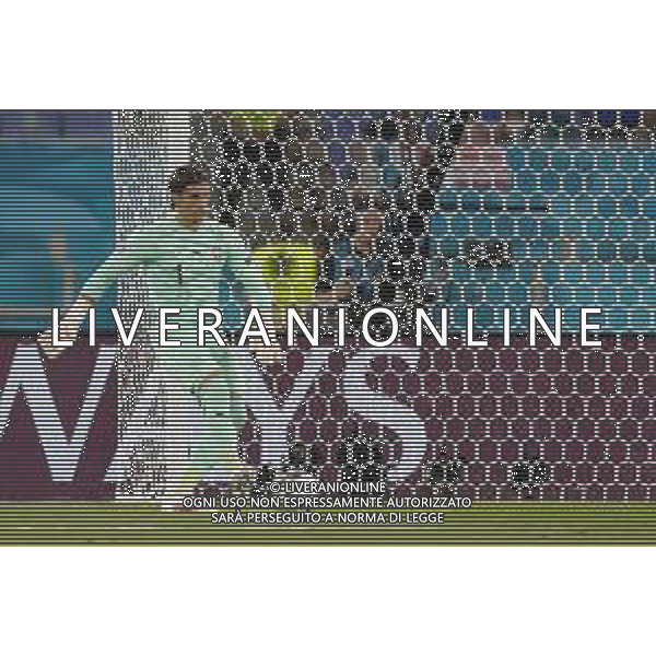 Campionato Europeo UEFA EURO 2020 gara del gruppo A ITALIA vs SVIZZERA del 16/06/2021 - nella foto: Yann Sommer (Switzerland) ©Claudio Zamagni/Agenzia Aldo Liverani s.a.s. Yann Sommer (Switzerland) during European UEFA Championship - UEFA Euro 2020 soccer match between Italy and Switzerland Olympic Stadium in Rome on June 16 2021 photo credit by Claudio Zamagni/Aldo Liverani Photo Agency/AGENZIA ALDO LIVERANI SAS