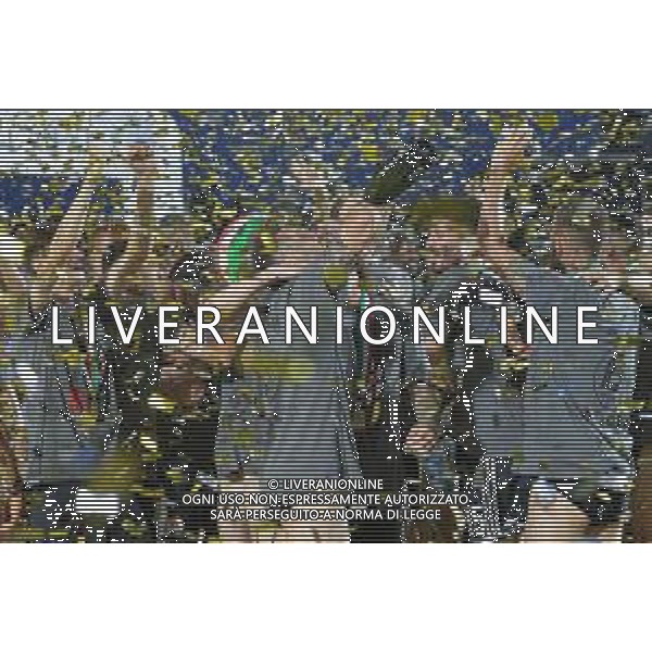 ©Alessandro Falzone/Agenzia Aldo Liverani Alessandria 17.06.2021 Stadio Giuseppe Moccagatta Alessandria vs Padova Finale Play Off Serie C Nella foto : Premiazione con trofeo ai calciatori dell\'Alessandria ©FALZONE /AGENZIA ALDO LIVERANI SAS