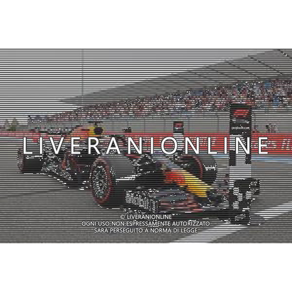 Pole for Max Verstappen (NLD) Red Bull Racing. 19.06.2021. Formula 1 World Championship, Rd 7, French Grand Prix, Paul Ricard, France, Qualifying Day. - www.xpbimages.com, EMail: requests@xpbimages.com © Copyright: Batchelor / XPB Images/AGENZIA ALDO LIVERANI SAS - ITALY ONLY EDITORIAL USE ONLY