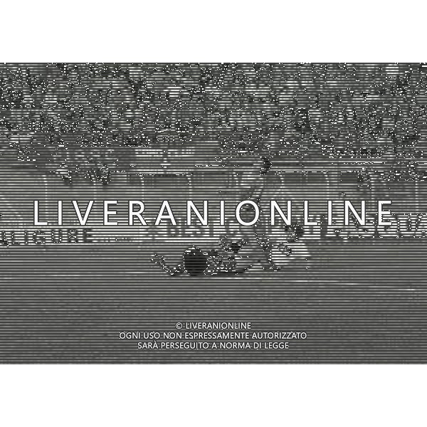 06-11-1983 COMO CAMPIONATO DI CALCIO SERIE B COMO-ATALANTA 0-0 NELLA FOTO AZIONE DI GIOCO AG ALDO LIVERANISAS