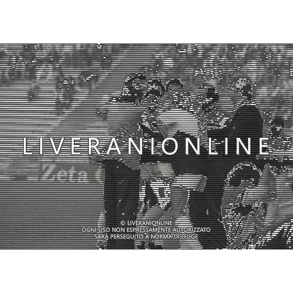 03-05- 1987 UDINE-CAMPIONATO DI CALCIO SERIE A UDINESE EMPOLI 3-0 NELLA FOTO ABBRACCI GIOCATORI UDINESE DOPO IL GOAL AG ALDO LIVERANI SAS