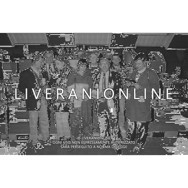 IL GIORNALISTA ELIO TRIFARI DIRETTORE DEL MAGAZINE DELLA GAZZETTA DELLO SPORT NELLA REDAZIONE DI VIA RIZZOLI A MILANO NEL 1995 ©Archivio Giovanni LiveraniAGENZIA ALDO LIVERANI SAS