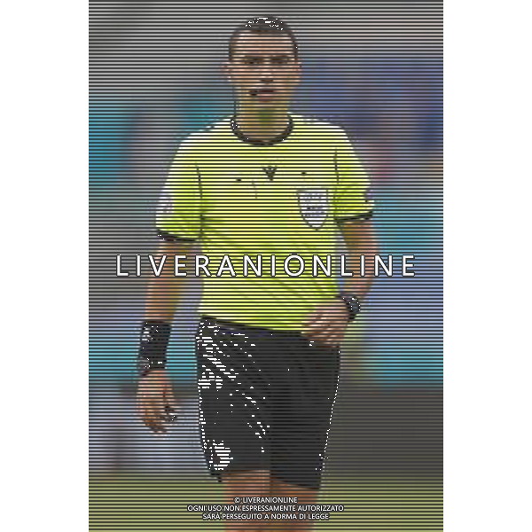 Campionato Europeo UEFA EURO 2020 gara del gruppo A ITALIA vs GALLES del 20/06/2021 - nella foto: Arbitro Ovidiu Hategan ©Claudio Zamagni/Agenzia Aldo Liverani s.a.s. Referee Ovidiu Hategan during European UEFA Championship - UEFA Euro 2020 soccer match between Italy and Wales at Olympic Stadium in Rome on June 20 2021 photo credit by Claudio Zamagni/Aldo Liverani Photo Agency