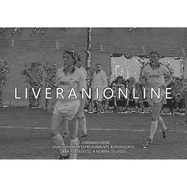 04-04-1982 COMO CAMPIONATO DI CALCIO SERIE A COMO INTER 0-0 NELLA FOTO GIAMPIERO MARINI E GRAZIANO BINI AG ALDO LIVERANI SAS