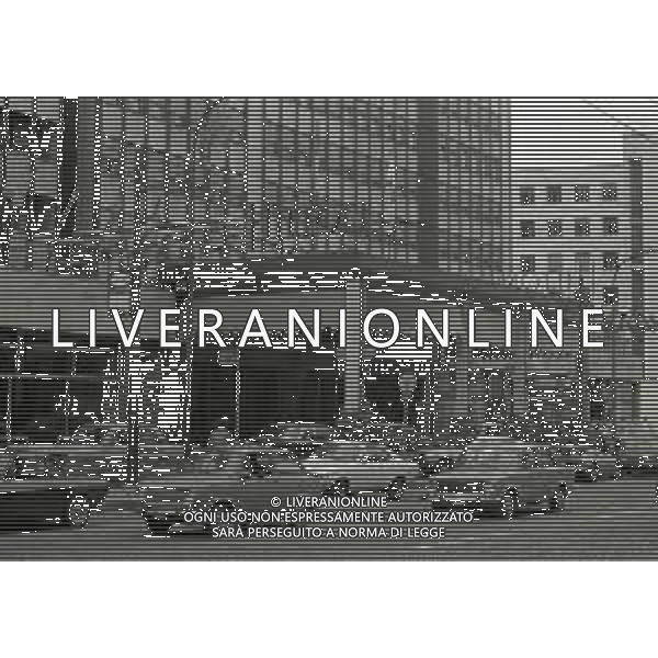 1973 MILANO HOTEL HILTON SEDE DEL CALCIO MERCATO NELLA FOTO ESTERNI E INTERNI HOTEL HILTON DI VIA GALVANI DOVE SI SVOLGERA\' IL CALCIO MERCATO AG ALDO LIVERANI SAS