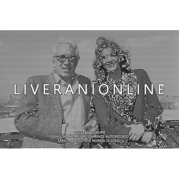 NEG-RETROSPETTIVA FLORINDA BOLKAN ATTRICE NELLA FOTO CON IL REGISTA GIUSEPPE PATRONI GRIFFI A MILANO TERRAZZA MARTINI NEL 1986 AG. ALDO LIVERANI SAS