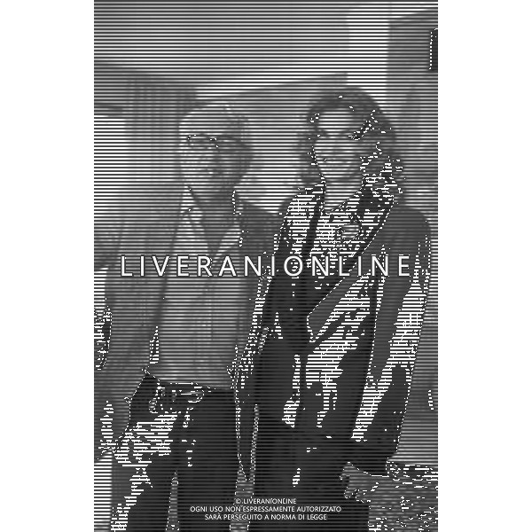 NEG-RETROSPETTIVA FLORINDA BOLKAN ATTRICE NELLA FOTO CON IL REGISTA GIUSEPPE PATRONI GRIFFI A MILANO TERRAZZA MARTINI NEL 1986 AG. ALDO LIVERANI SAS