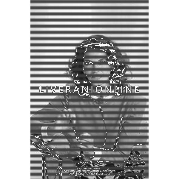 RETROSPETTIVA FLORINDA BOLKAN ATTRICE NELLA FOTO A MILANO MARZO 1987 AG. ALDO LIVERANI SAS