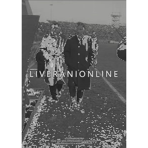 RETROSPETTIVA GIOVANNI GALEONE ALLENATORE NELLA FOTO GIOVANNI GALEONE ALLENATORE PESCARA CALCIO NELL\'ANNO 1991-1992 CON VINCENZO ZUCCHINI AG ALDO LIVERANI SAS 