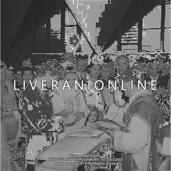 RETROSPETTIVA DON BACKY PSEUDONIMO ALDO CAPONI CANTANTE  NELLA FOTO DON BACKY PSEUDONIMO ALDO CAPONI MATRIMONIO CON LA MOGLIE LILIANA PETRALIA A ROMA NELL\'ANNO 1969 AG ALDO LIVERANI SAS 
