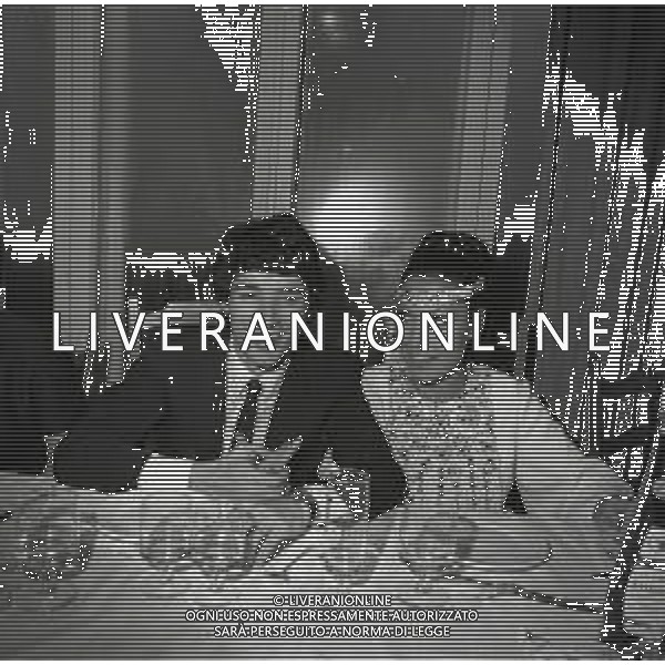 RETROSPETTIVA DON BACKY PSEUDONIMO ALDO CAPONI CANTANTE  NELLA FOTO DON BACKY PSEUDONIMO ALDO CAPONI MATRIMONIO CON LA MOGLIE LILIANA PETRALIA A ROMA NELL\'ANNO 1969 AG ALDO LIVERANI SAS 