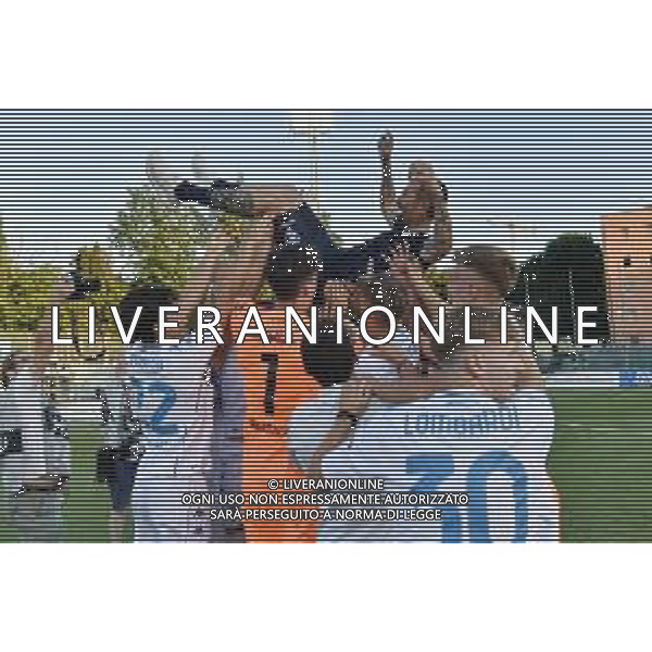 ¬© TVRG Antonio Busce\' allenatore Empoli lanciato in aria dai suoi giocatori Atalanta vs Empoli Campionato Primavera 1 TIM finale playoff stadio Enzo Ricci Sassuolo (MO) 30-06-2021 foto Roberto Garavaglia/ag. Aldo Liverani sasAGENZIA ALDO LIVERANI SAS