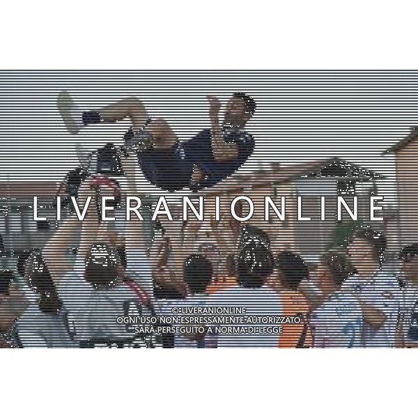 ¬© TVRG Antonio Busce\' allenatore Empoli lanciato in aria dai suoi giocatori Atalanta vs Empoli Campionato Primavera 1 TIM finale playoff stadio Enzo Ricci Sassuolo (MO) 30-06-2021 foto Roberto Garavaglia/ag. Aldo Liverani sasAGENZIA ALDO LIVERANI SAS