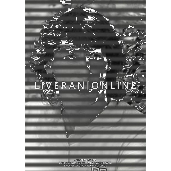 RETROSPETTIVA GIOVANNI CERVONE CALCIATORE NELLA FOTO GIOVANNI CERVONE CON LA MAGLIA DELLA ROMA CALCIO NELL\'ANNO 1989-1990 AG ALDO LIVERANI SAS 