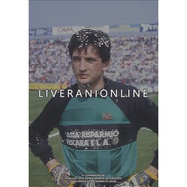 RETROSPETTIVA GIUSEPPE GATTA CALCIATORE NELLA FOTO GIUSEPPE GATTA CON LA MAGLIA DEL PESCARA CALCIO AG ALDO LIVERANI SAS
