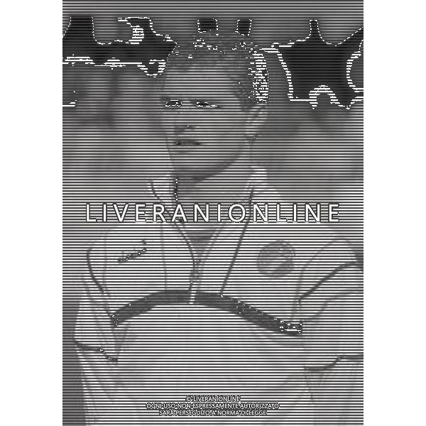 RETROSPETTIVA MASSIMO BRAMBATI CALCIATORE NELLA FOTO MASSIMO BRAMBATI CON LA MAGLIA UNDER 21 ITALIA NELL\'ANNO 1988 AG ALDO LIVERANI SAS