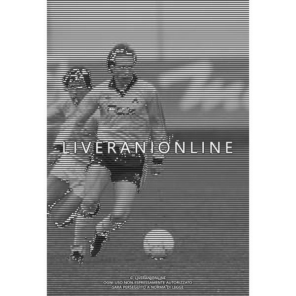 RETROSPETTIVA NESTOR SENSINI CALCIATORE NELLA FOTO CON LA MAGLIA DELL\'UDINESE NEL 1991-1992 ©ARCHIVIO/AGENZIA ALDO LIVERANI SAS