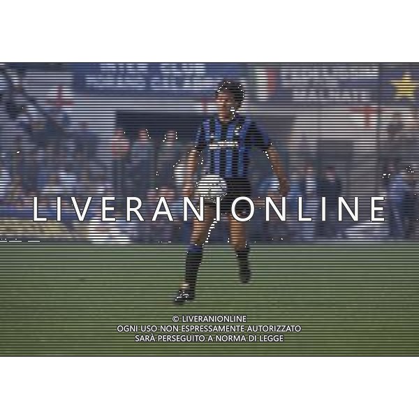 RETROSPETTIVA OLIVIERO GARLINI CALCIATORE NELLA FOTO OLIVIERO GARLINI CON LA MAGLIA DELL\' INTER CALCIO AG ALDO LIVERANI SAS 