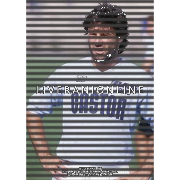 RETROSPETTIVA OLIVIERO GARLINI CALCIATORE NELLA FOTO OLIVIERO GARLINI CON LA MAGLIA DELLA LAZIO CALCIO AG ALDO LIVERANI SAS 