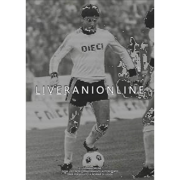 RETROSPETTIVA OLIVIERO GARLINI CALCIATORE NELLA FOTO OLIVIERO GARLINI CON LA MAGLIA DEL CESENA CALCIO FOTO EUGENIO BERSANI-AG ALDO LIVERANI SAS    