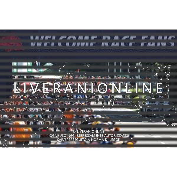 Fans 03.07.2021. Formula 1 World Championship, Rd 9, Austrian Grand Prix, Spielberg, Austria, Qualifying Day. - www.xpbimages.com, EMail: requests@xpbimages.com ¬© Copyright: Charniaux / XPB Images/AGENZIA ALDO LIVERANI SAS - ITALY ONLY EDITORIAL USE ONLY