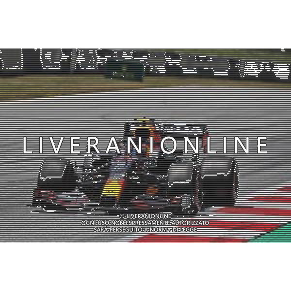 Sergio Perez (MEX) Red Bull Racing RB16B. 03.07.2021. Formula 1 World Championship, Rd 9, Austrian Grand Prix, Spielberg, Austria, Qualifying Day. - www.xpbimages.com, EMail: requests@xpbimages.com © Copyright: Batchelor / XPB Images/AGENZIA ALDO LIVERANI SAS - ITALY ONLY EDITORIAL USE ONLY