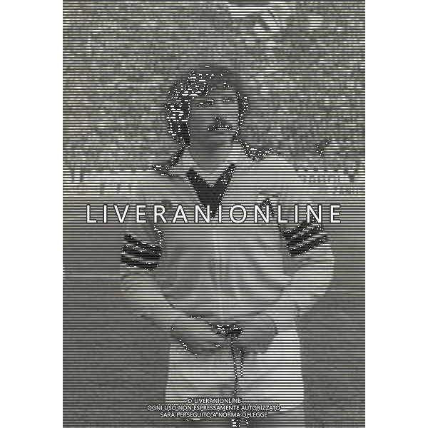 RETROSPETTIVA DINO GALPAROLI CALCIATORE NELLA FOTO DINO GALPAROLI CON LA MAGLIA DELL\' UDINESE CALCIO NELL\'ANNO 1982-1983 AG ALDO LIVERANI SAS