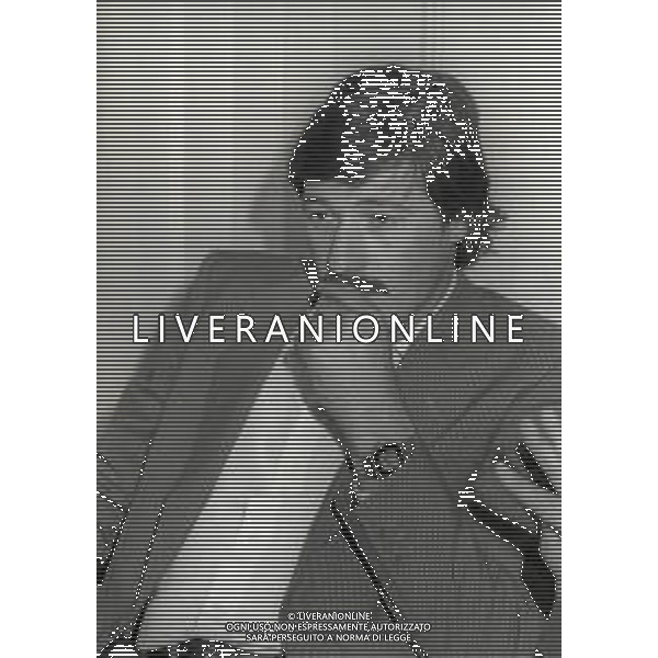 RETROSPETTIVA ENZO FERRARI ALLENATORE CALCIO NELLA FOTO ENZO FERRARI ALLENATORE UDINESE CALCIO NELL\'ANNO 1982-1983 AG ALDOLIVERANI SAS