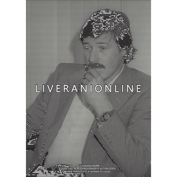 RETROSPETTIVA ENZO FERRARI ALLENATORE CALCIO NELLA FOTO ENZO FERRARI ALLENATORE UDINESE CALCIO NELL\'ANNO 1982-1983 AG ALDOLIVERANI SAS