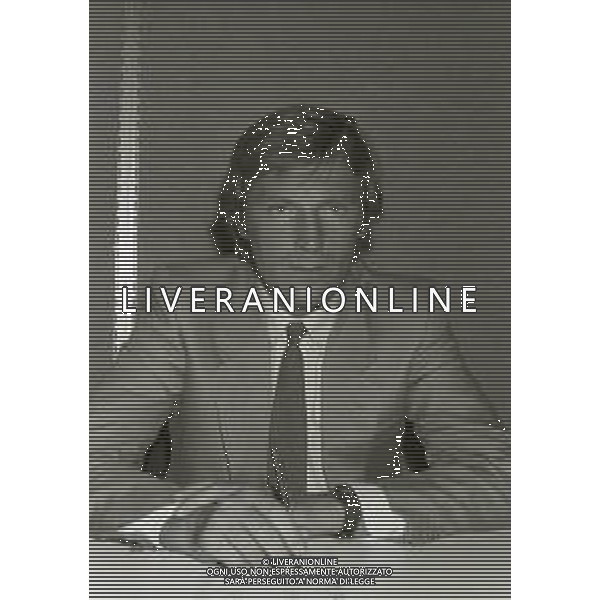 RETROSPETTIVA FRANCESCO MORINI DIRIGENTE JUVENTUS CALCIO E EX CALCIATORE NELLA FOTO FRANCESCO MORINI AL CALCIO MERCATO A MILANO NELL\'ANNO 1982-1983 AG ALDOLIVERANI SAS