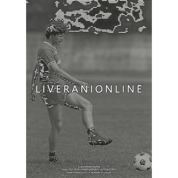 RETROSPETTIVA DINO GALPAROLI CALCIATORE NELLA FOTO DINO GALPAROLI CON LA MAGLIA DELL\'AUDINESE CALCIO NELL\'ANNO 1983-1984 AG ALDO LIVERANI SAS