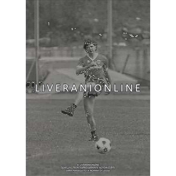 RETROSPETTIVA DINO GALPAROLI CALCIATORE NELLA FOTO DINO GALPAROLI CON LA MAGLIA DELL\'AUDINESE CALCIO NELL\'ANNO 1983-1984 AG ALDO LIVERANI SAS