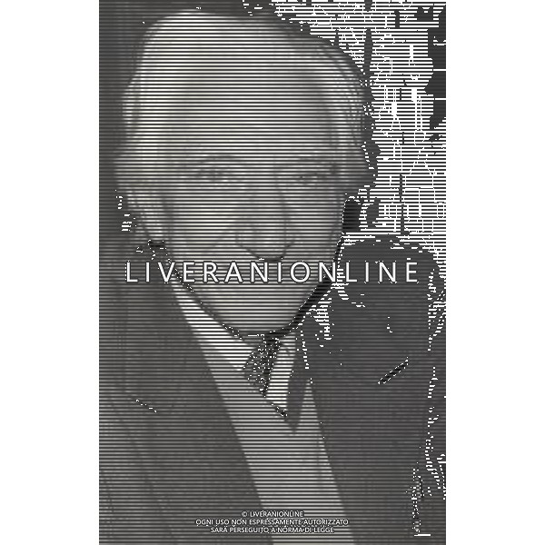 RETROSPETTIVA CESARE LUIGI EUGENIO MUSATTI PSICOLOGO E PSICOANALISTA E FILOSOFO NELLA FOTO CESARE LUIGI EUGENIO MUSATTI A MILANO NELL\'ANNO 1983 AG ALDO LIVERANI SAS