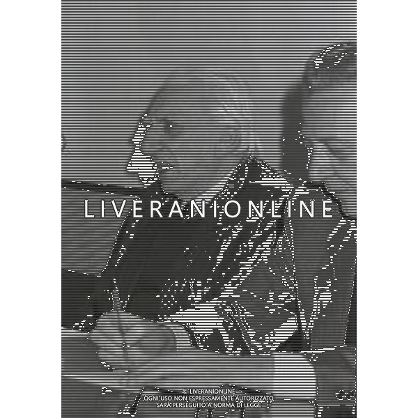 RETROSPETTIVA CESARE LUIGI EUGENIO MUSATTI PSICOLOGO E PSICOANALISTA E FILOSOFO NELLA FOTO CESARE LUIGI EUGENIO MUSATTI A MILANO NELL\'ANNO 1983 AG ALDO LIVERANI SAS