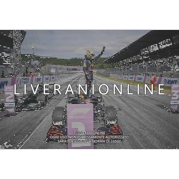 Race winner Max Verstappen (NLD) Red Bull Racing RB16B celebrates in parc ferme. 04.07.2021. Formula 1 World Championship, Rd 9, Austrian Grand Prix, Spielberg, Austria, Race Day. - www.xpbimages.com, EMail: requests@xpbimages.com © Copyright: FIA Pool Image for Editorial Use Only/AG. ALDO LIVERANI SAS - ITALY ONLY - EDITORIAL USE ONLY