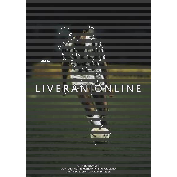 RETROSPETTIVA MASSIMO BRIASCHI CALCIATORE NELLA FOTO MASSIMO BRIASCHI CON LA MAGLIA DELLA JUVENTUS AG ALDO LIVERANI SAS