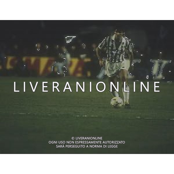 RETROSPETTIVA MASSIMO BRIASCHI CALCIATORE NELLA FOTO MASSIMO BRIASCHI CON LA MAGLIA DELLA JUVENTUS AG ALDO LIVERANI SAS