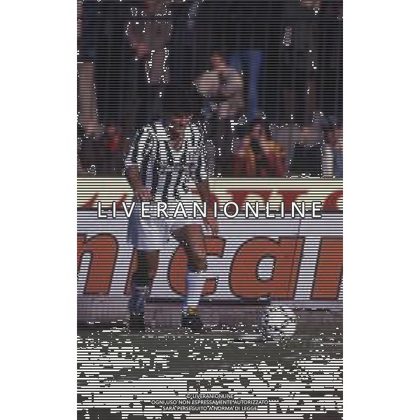RETROSPETTIVA MASSIMO BRIASCHI CALCIATORE NELLA FOTO MASSIMO BRIASCHI CON LA MAGLIA DELLA JUVENTUS AG ALDO LIVERANI SAS